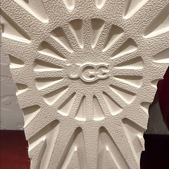 UGG Women’s Pop Punk Pink Platform Sneaker SZ 11 - Picture 13 of 14